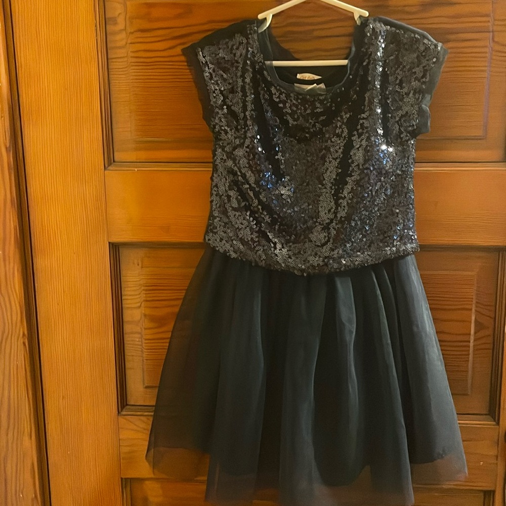 Cat and jack girls dress size small